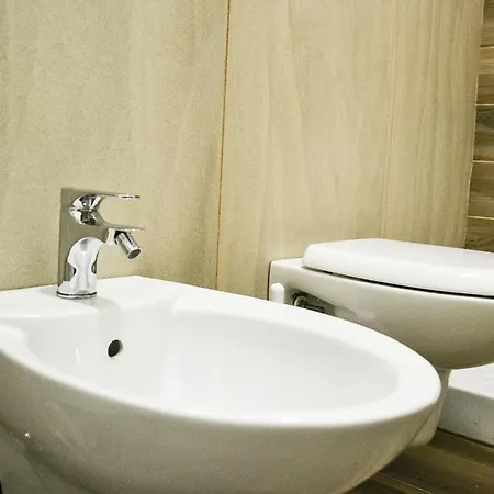 Gasthuis La Casa Di Edo Brindisi